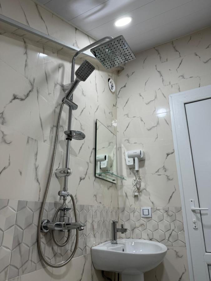 Nikita'S Old Tbilisi Apartment Екстериор снимка